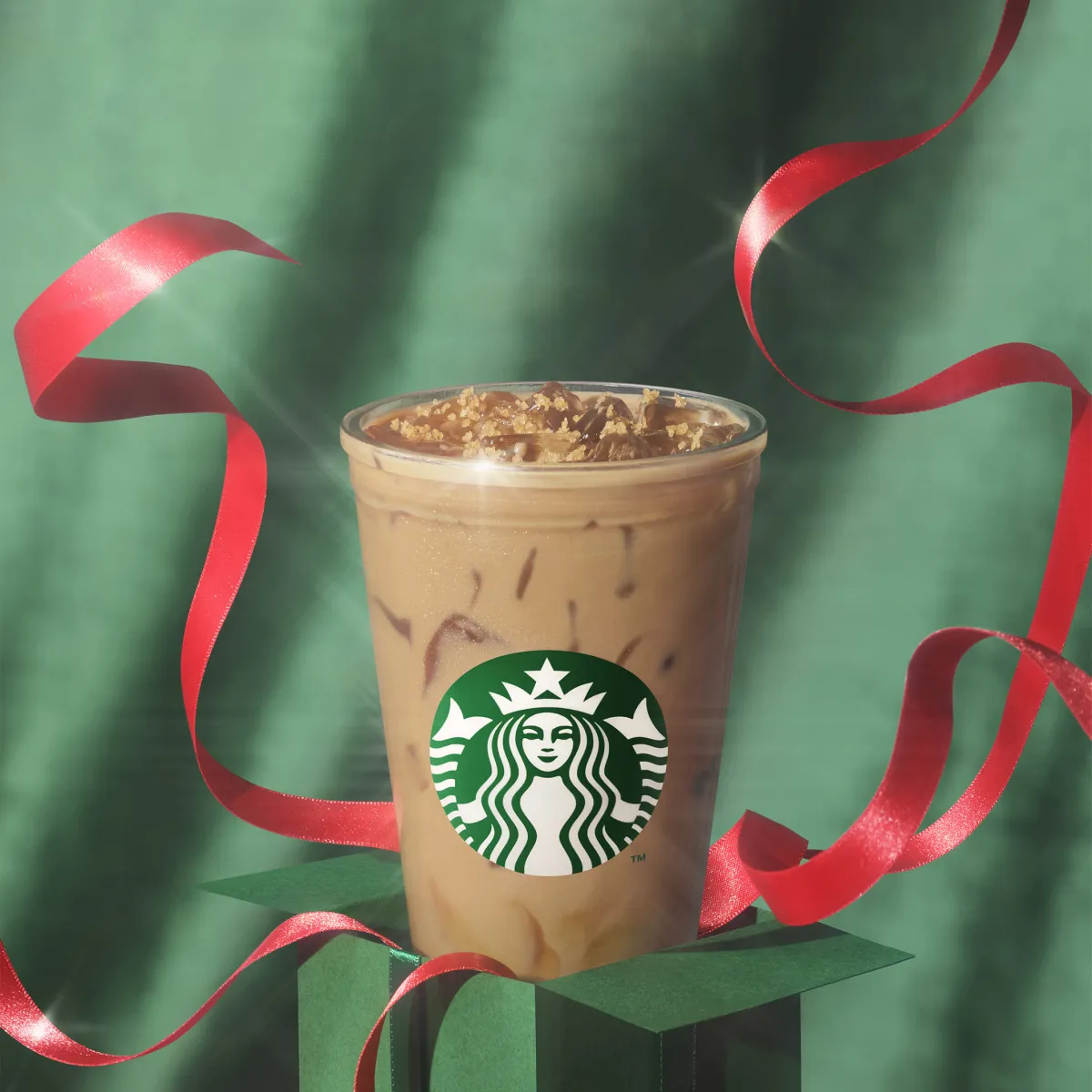 20220622_CL_Starbucks Holiday_22_01_ICED TOFFEE NUT LATTE_F5_9_16.jpg